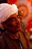 Le munshid (chanteur soufi) Ahmad al-Tuni mditant pendant le mouled Sayyeda Zeinab. Le Caire. (munshid013)